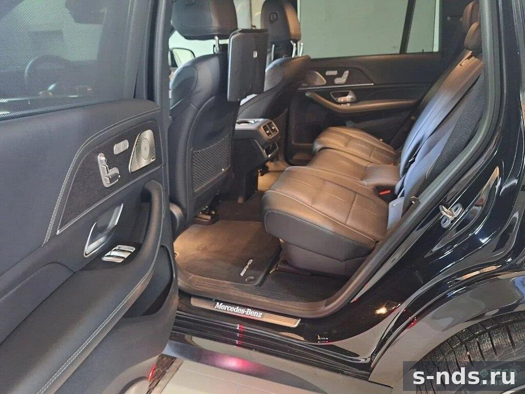 MERCEDES-BENZ GLS 400 D 4MATIC 2023г.