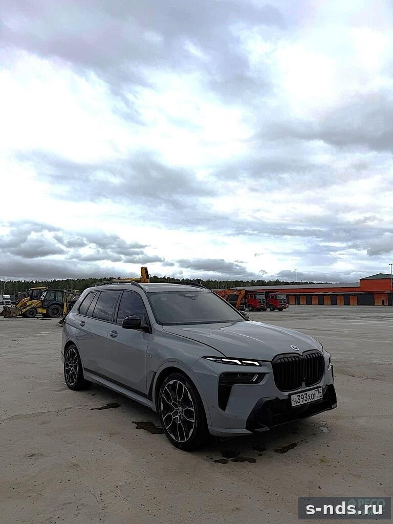 BMW X7 xDrive40d 2023г.