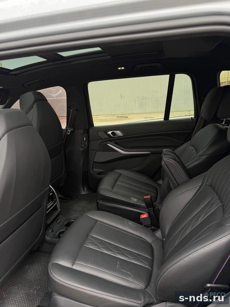 BMW X7 xDrive40d 2023г.
