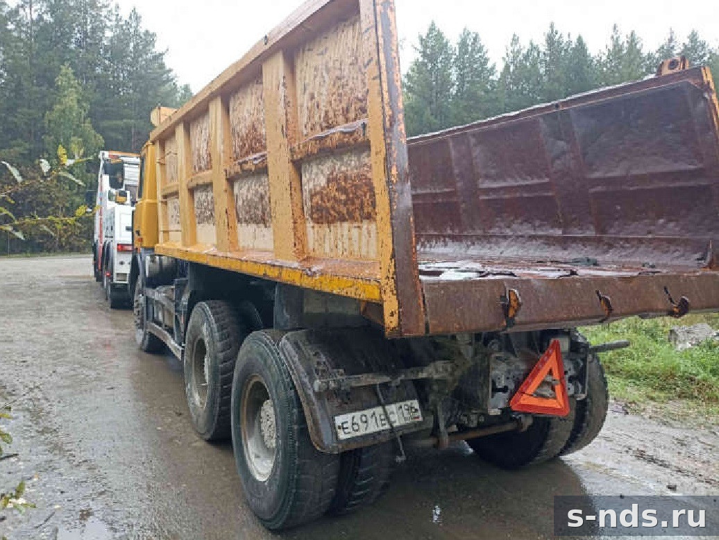 Самосвал МАЗ 5516X5 2015г.