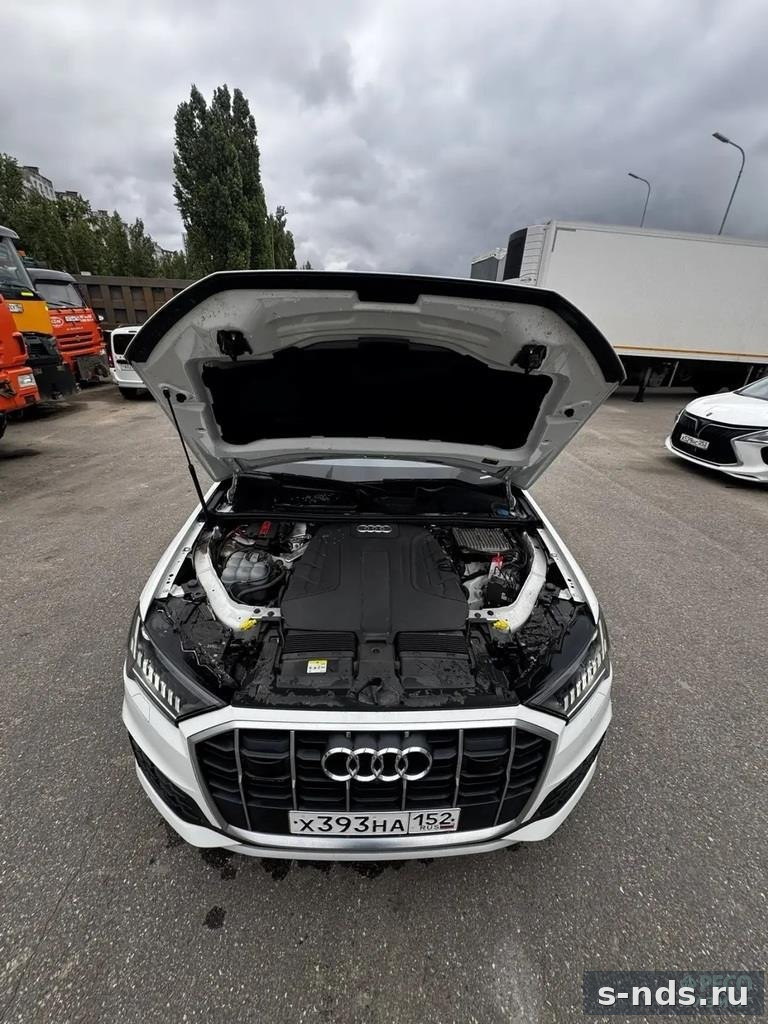 AUDI Q7 2022г.