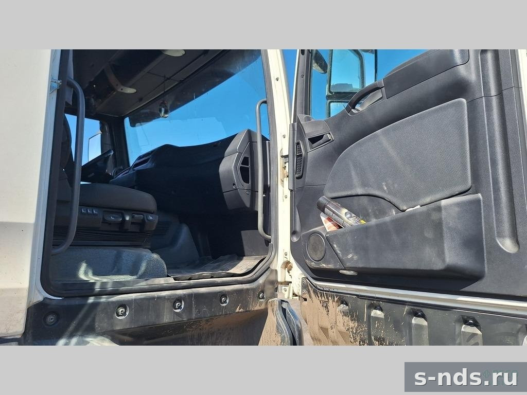 Тягач 6x4 SITRAK C7H 2023г.