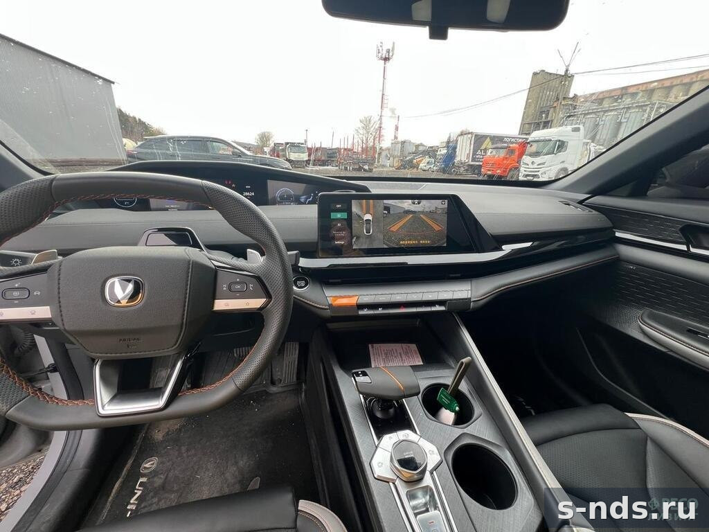 CHANGAN UNI-V 2024г.