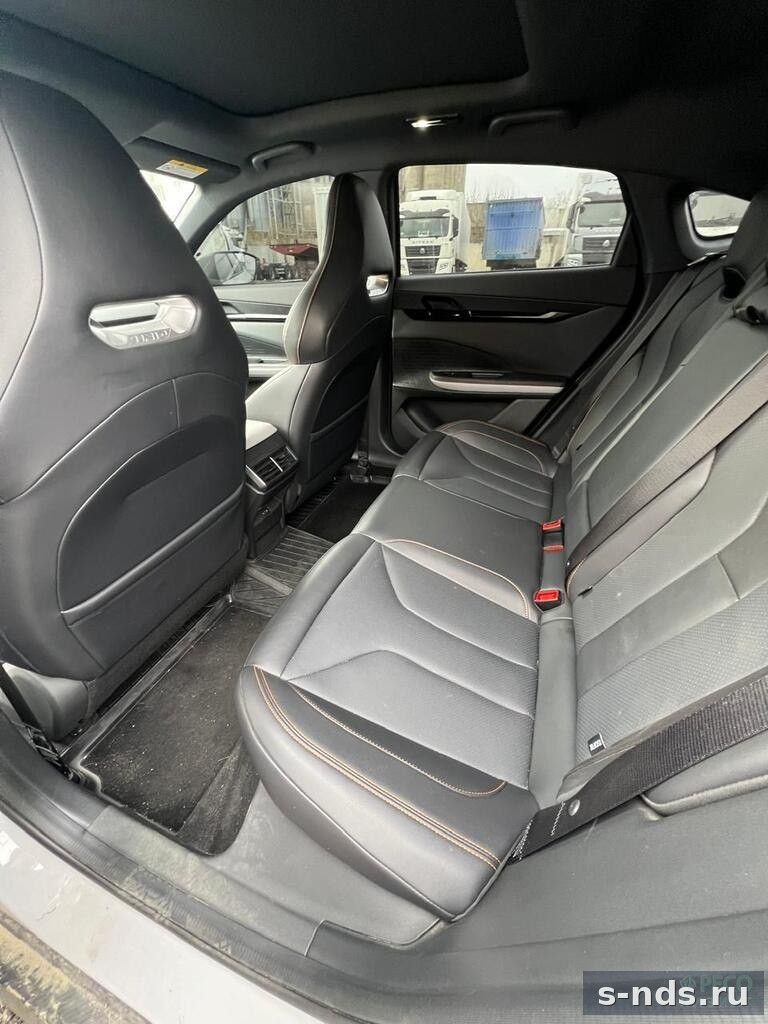 CHANGAN UNI-V 2024г.