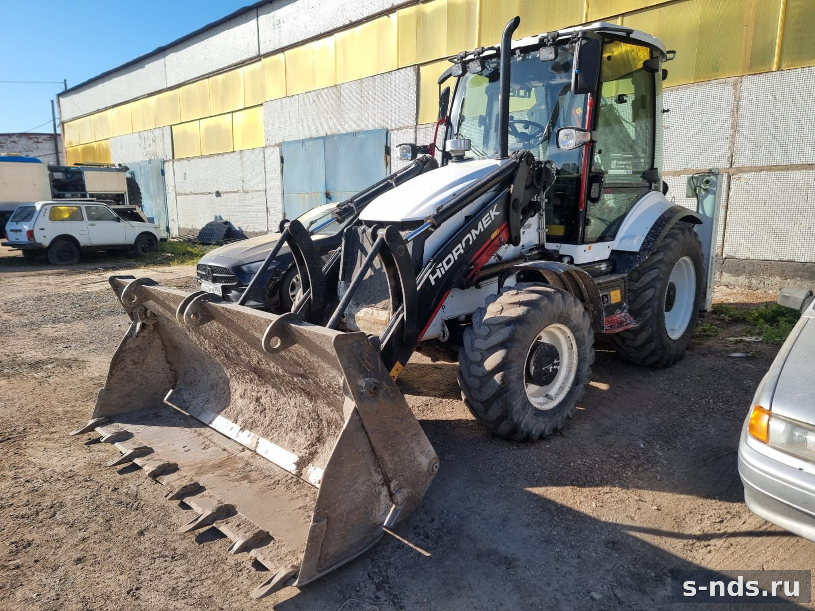 Экскаватор-погрузчик Hidromek HMK102B в Уфе