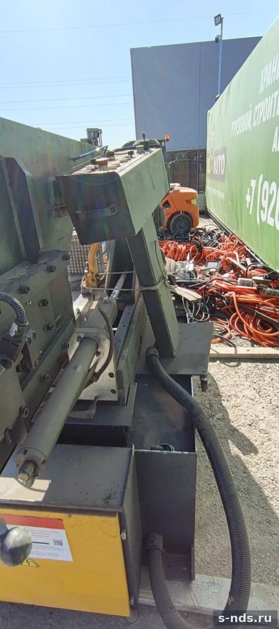 Ленточнопильный полуавтоматический станок BEKA- MAK BMSY 440 DGH