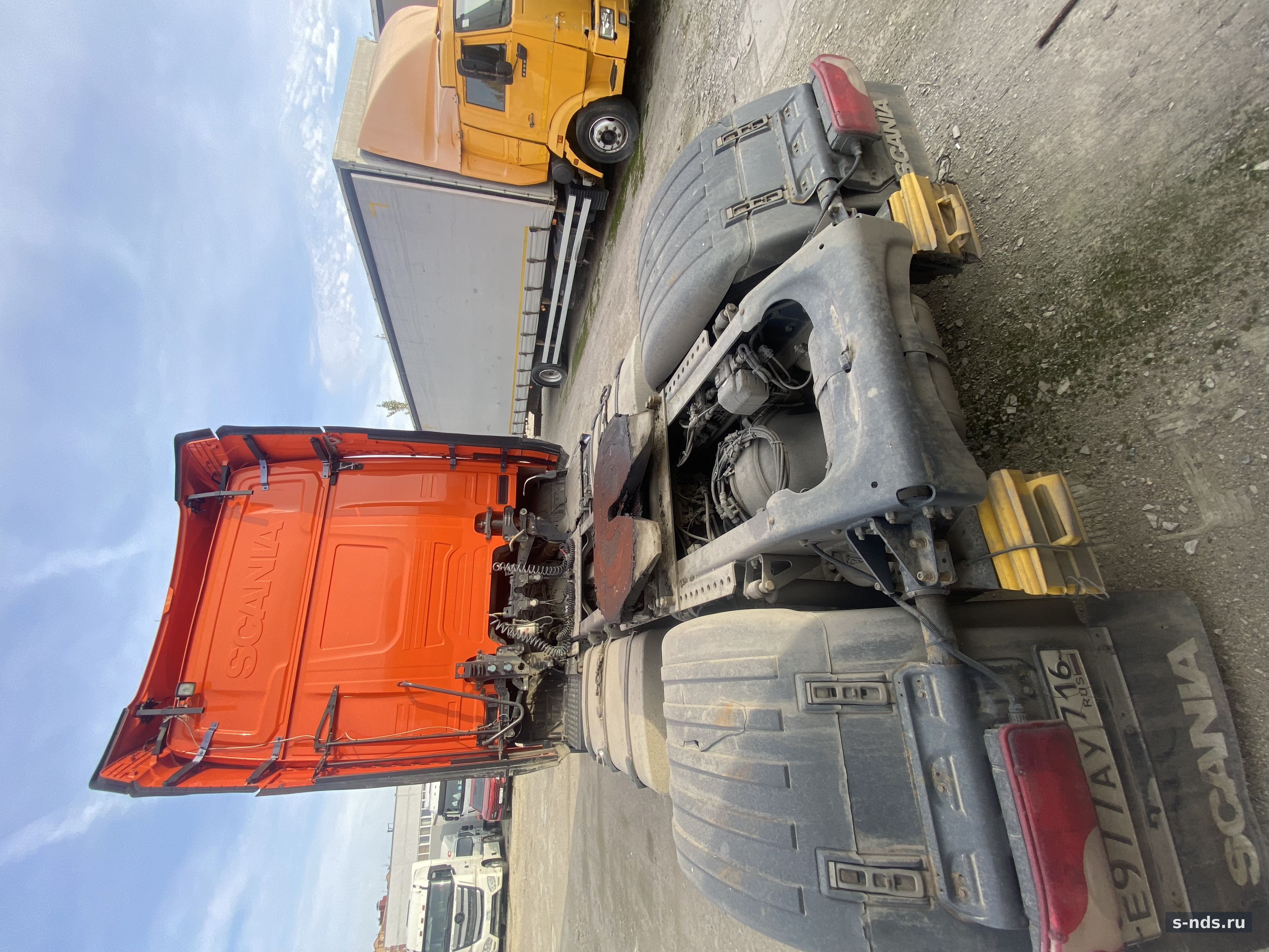 SCANIA