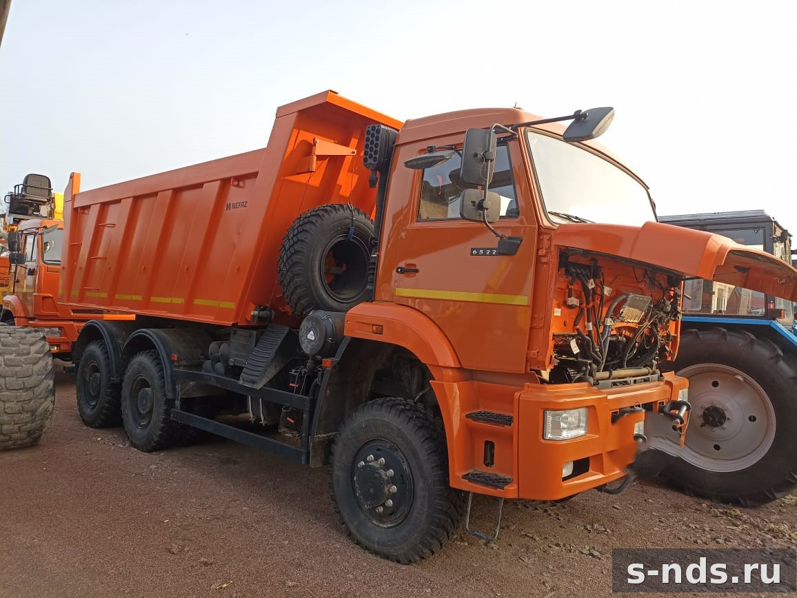 Самосвал КАМАЗ 6522
