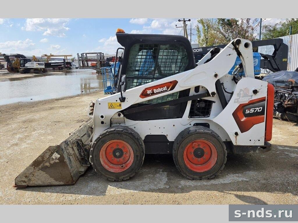 Мини-погрузчик BOBCAT S570 2022г.