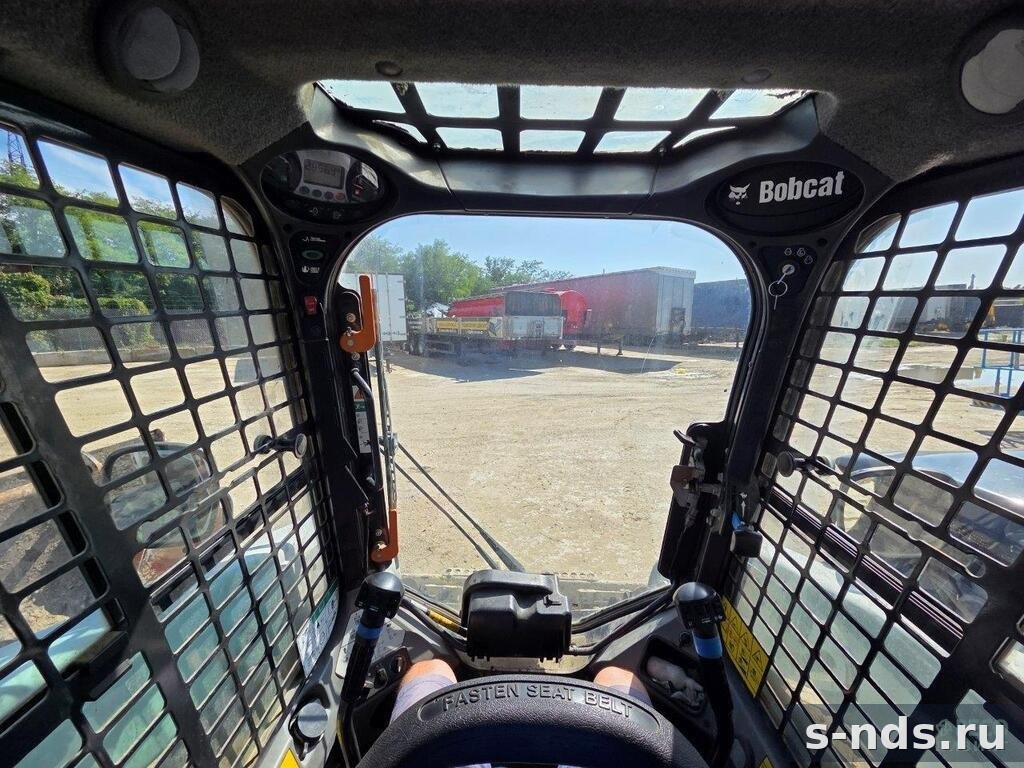Мини-погрузчик BOBCAT S570 2022г.