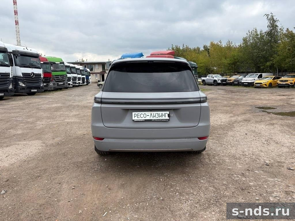 Гибрид LIXIANG L9 ULTRA 2025г.