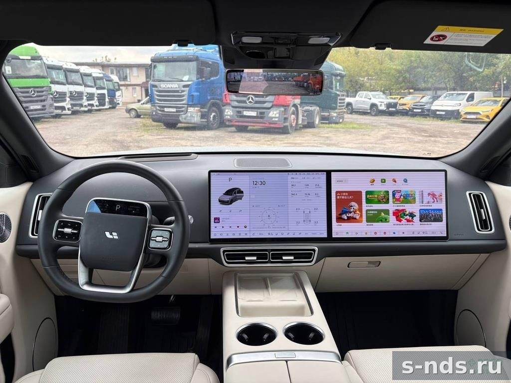 Гибрид LIXIANG L9 ULTRA 2025г.