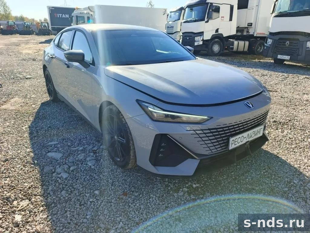 CHANGAN UNI-V 2024г.