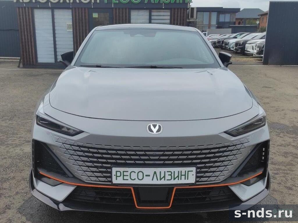 CHANGAN UNI-V 2023г.
