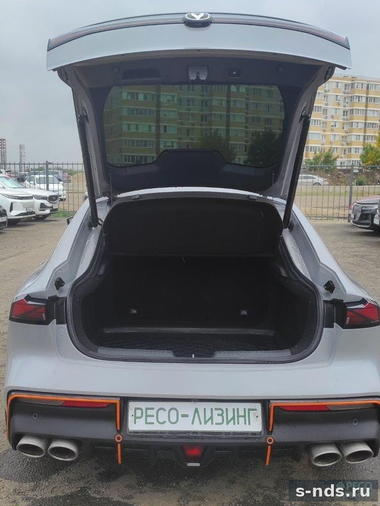 CHANGAN UNI-V 2023г.