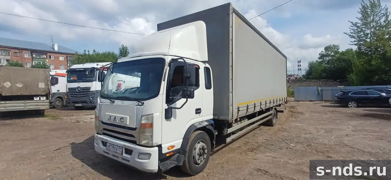 фургон JAC N120