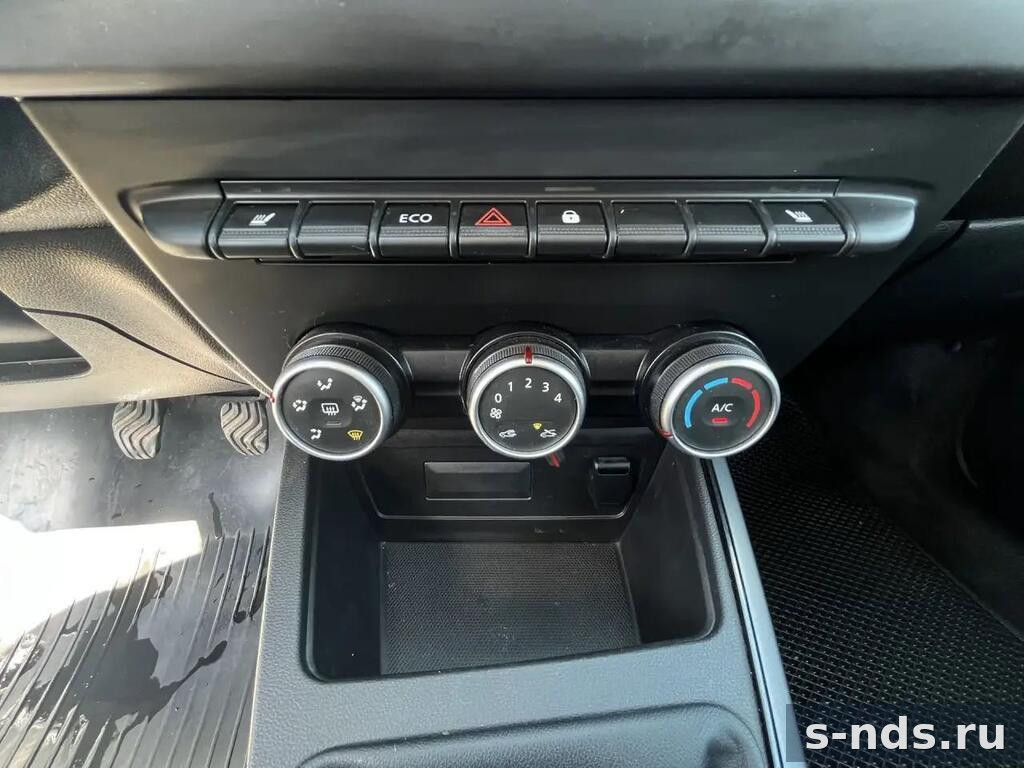 RENAULT DUSTER 2022г.