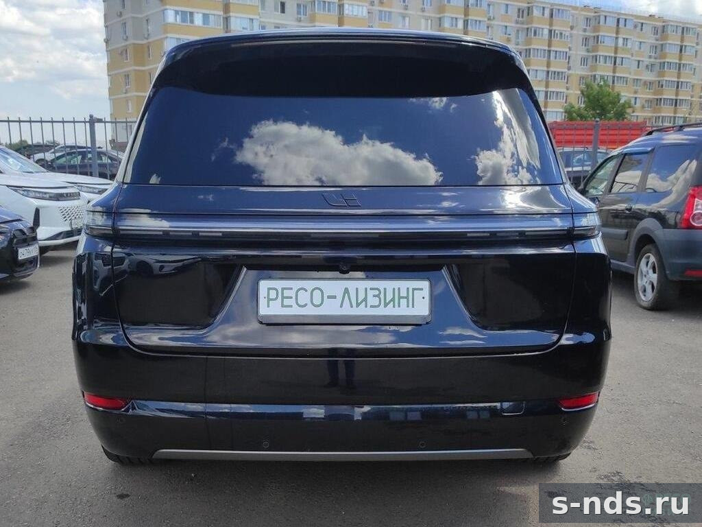 Гибрид LIXIANG L9 ULTRA 2024г.