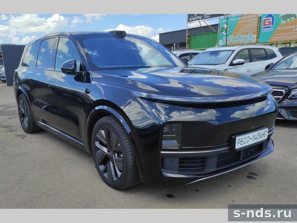 Гибрид LIXIANG L9 ULTRA 2024г.
