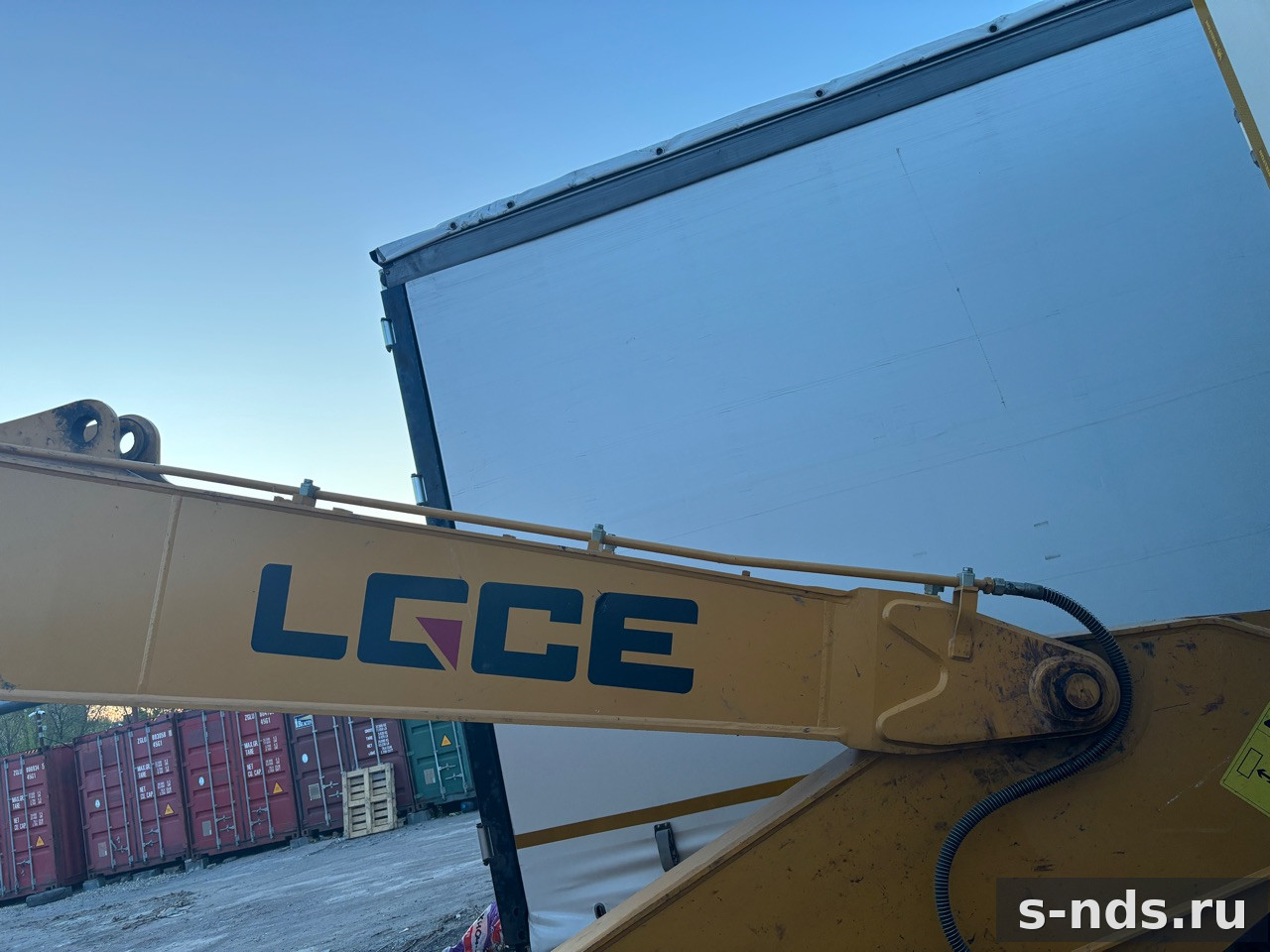 Гусеничный экскаватор LGCE (SDLG) E6215FLC, 2023