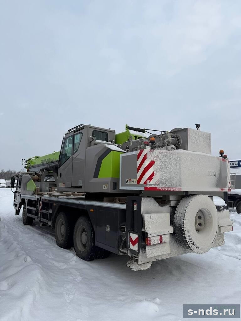 Автокран ZOOMLION ZTC300V