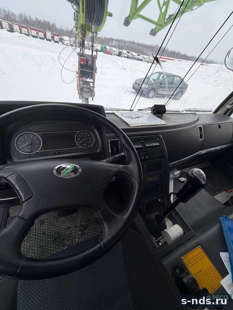 Автокран ZOOMLION ZTC300V