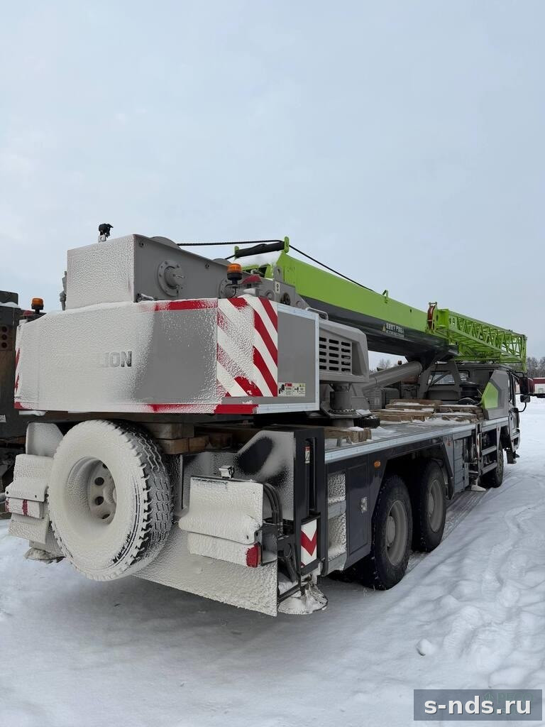Автокран ZOOMLION ZTC300V