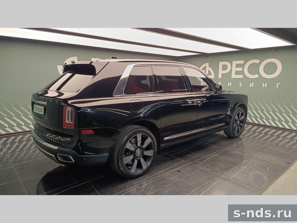 Rolls-Royce Cullinan Black Badge 2023г.
