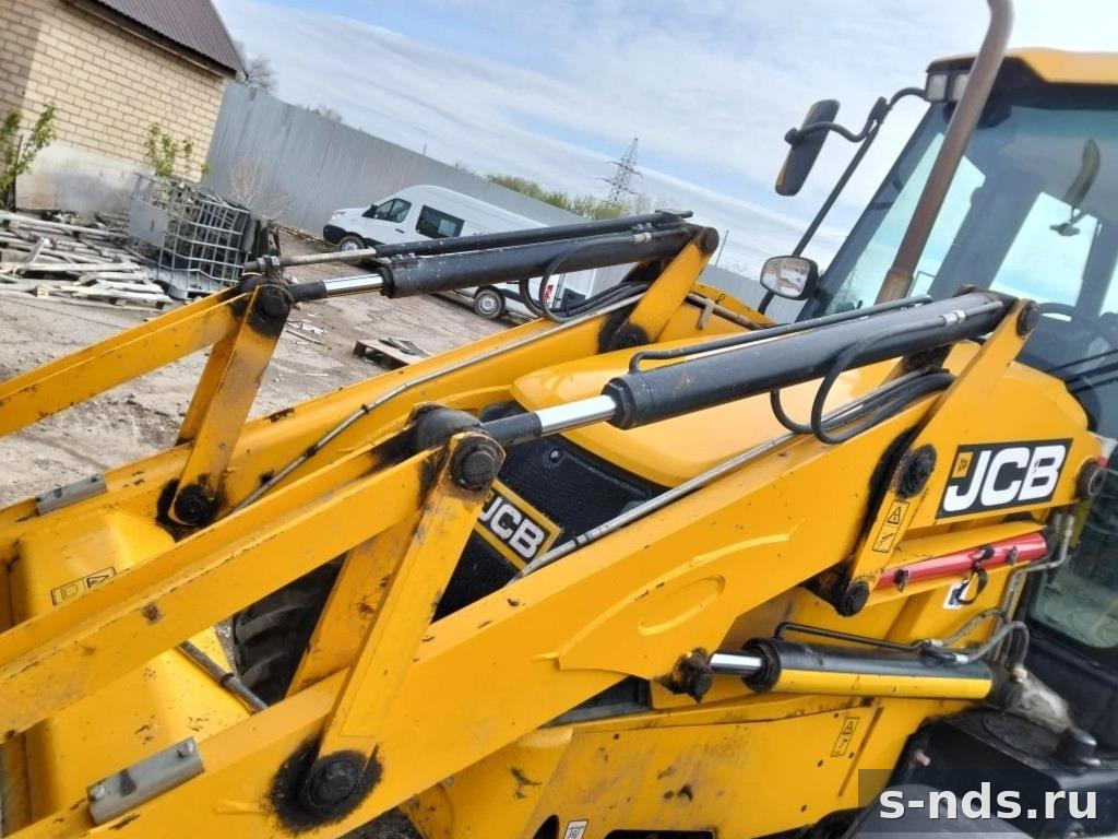 Экскаватор-погрузчик JCB 3CX 14L5WM