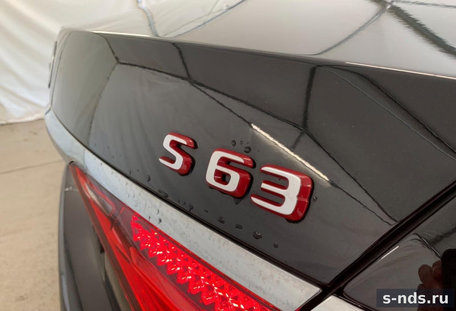 Mercedes-Benz S 63 AMG